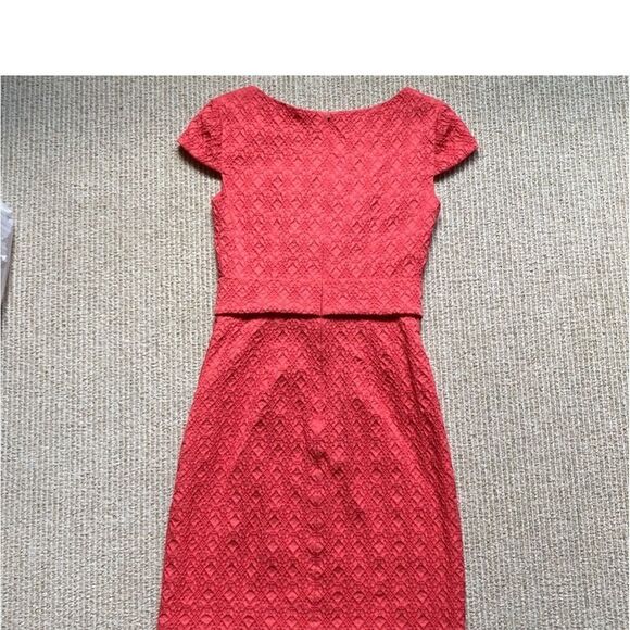 Kay Unger Deep Coral Textured Gold Belted Dress - Picture 13 of 16